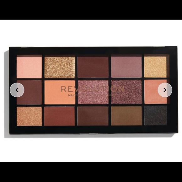 REVOLUTION Reloaded Palette Velvet Rose - Picture 4 of 6